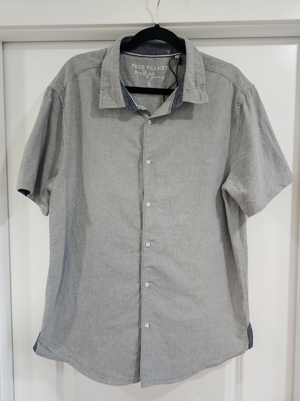 Free Planet Men's Gray Short Sleeve Cotton Shirt XL